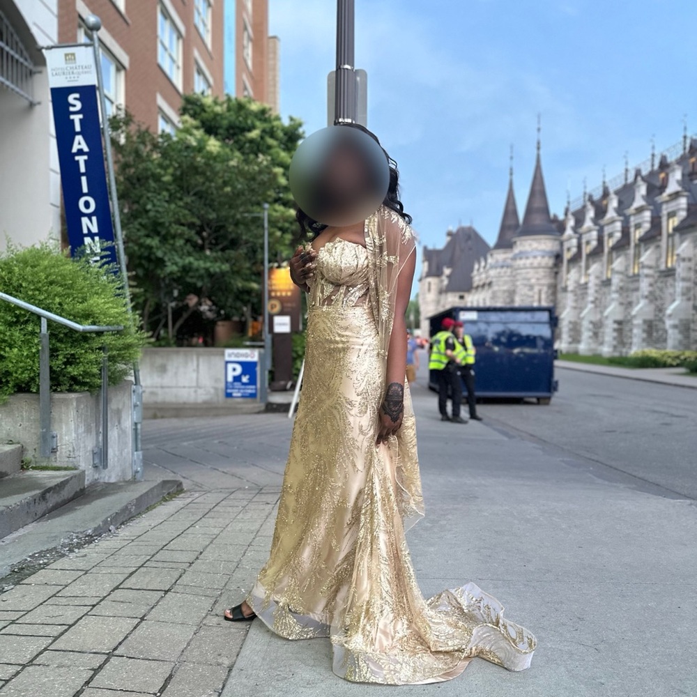 Elegant Gold Evening Gown